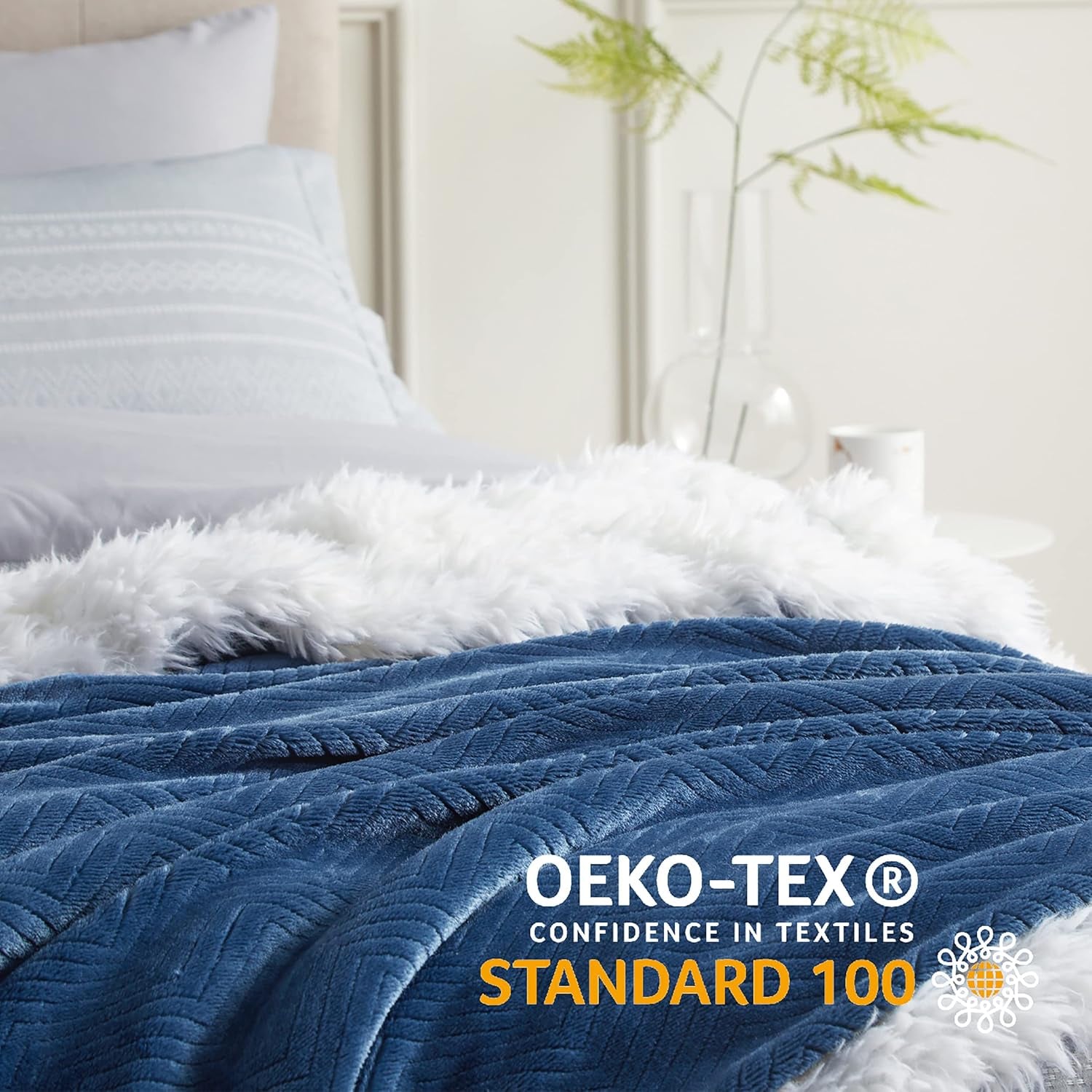 Sherpa Blanket for Couch - Cozy Blanket for Sofa, Plush Throw Blankets Warm Blanket for Winter, Herringbone Soft Fuzzy Flannel Fleece Throw Blanket, Navy (50 X 60 Inches)