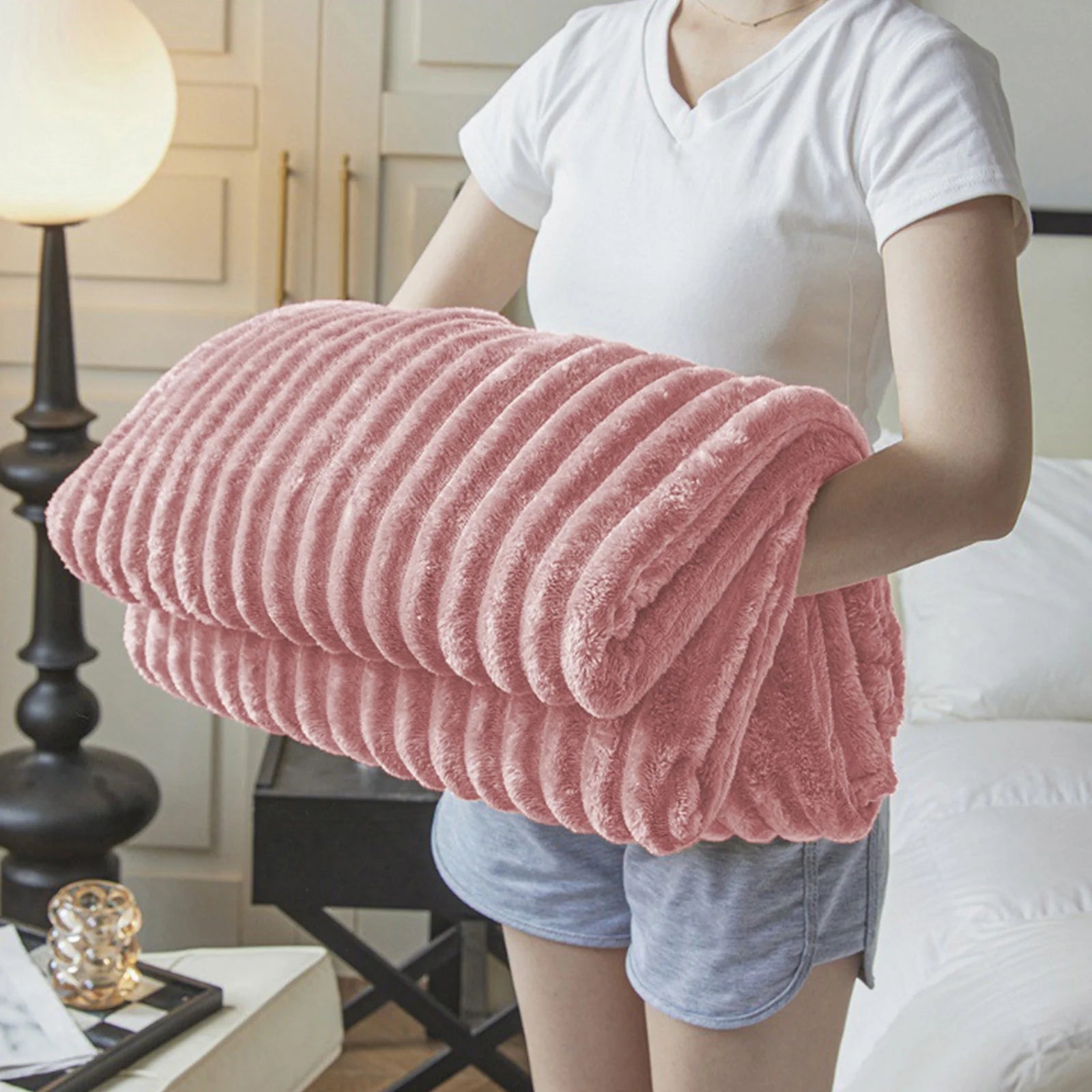 Fleece Throw Blanket, Extra Soft Lightweight Blanket with Strip, Plush Fuzzy Cozy Blankets and Throws for Couch, Bed, Sofa Cozy, Warm and Breathable