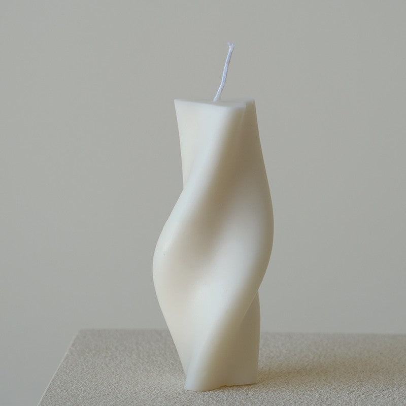 Wax Forms of Stillness