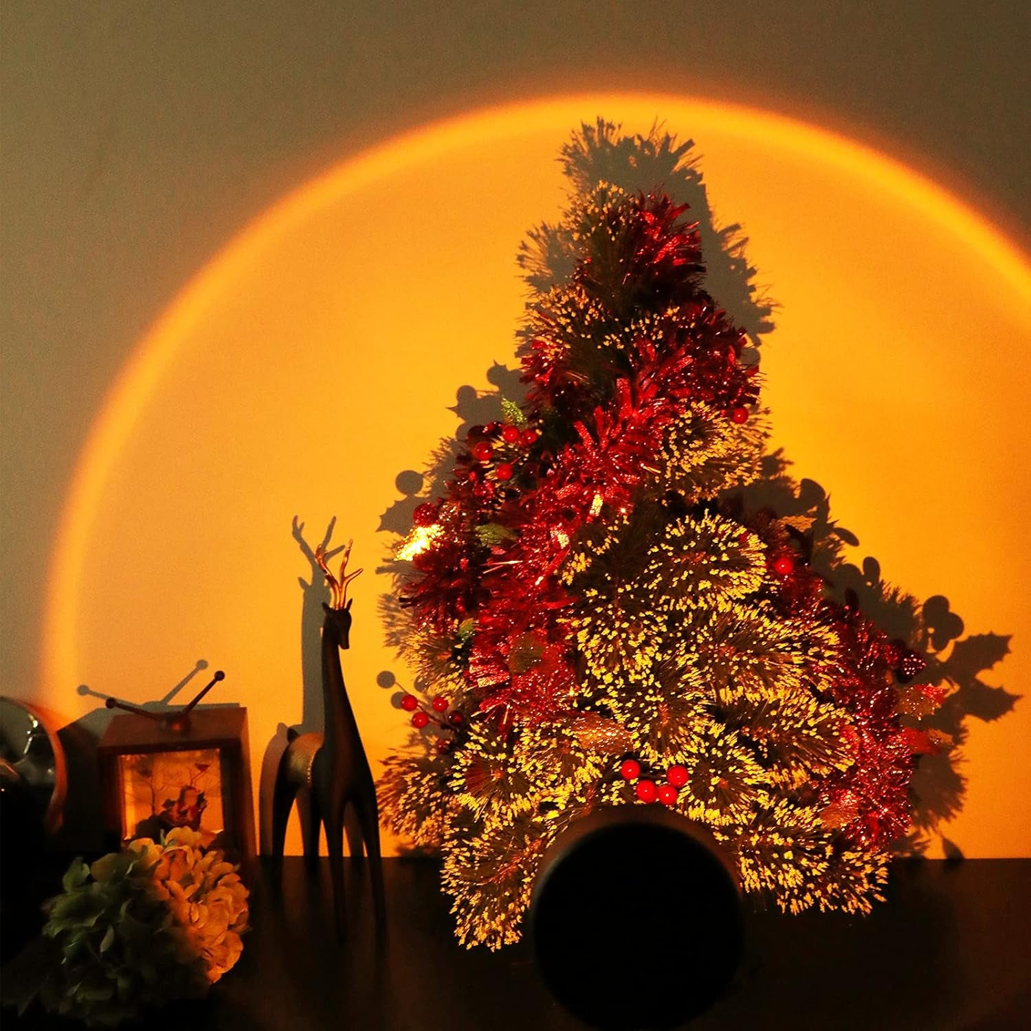 Sunset Lamp Night Light Projector Led Lamp, Romantic Visual Mood Lighting Lamp,For Selfie Party Vlog Background Bedroom Restaurant Decor Live Stream Photography（Rainbow）