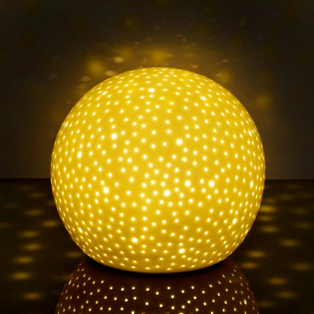 Porcelain Luna Sphere Lamp