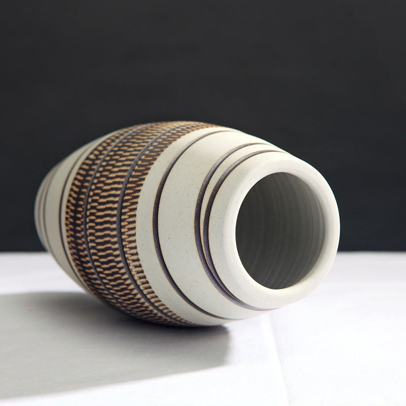 Dust of Roses Vase – Vintage Ceramic